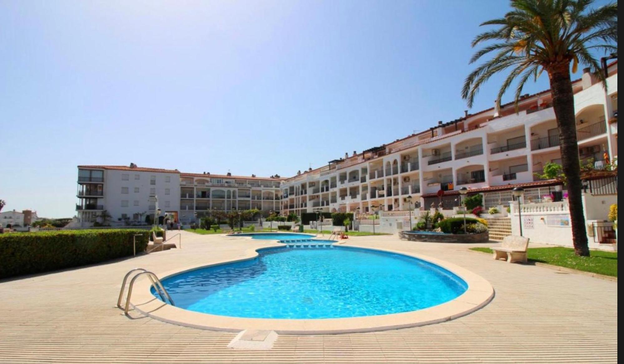 Apartamento Gran Lago Con Vistas Al Canal Empuriabrava Exterior foto